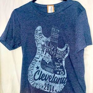 House Of Blues Cleveland Electric Guitar Short Sleeve Shirt Blue Size Small NWT